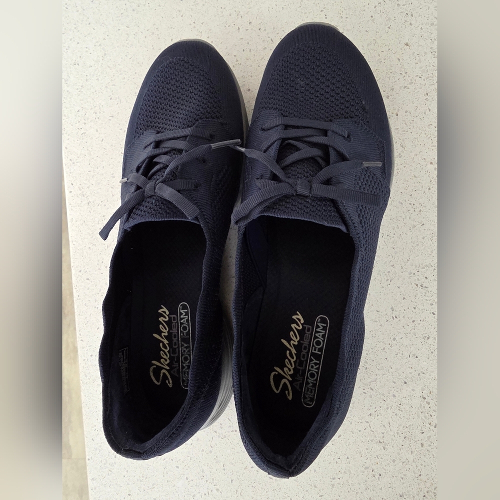 Sketchers Seager Sneaker Scalloped Knit Womens Size 10 - Picture 4 of 5